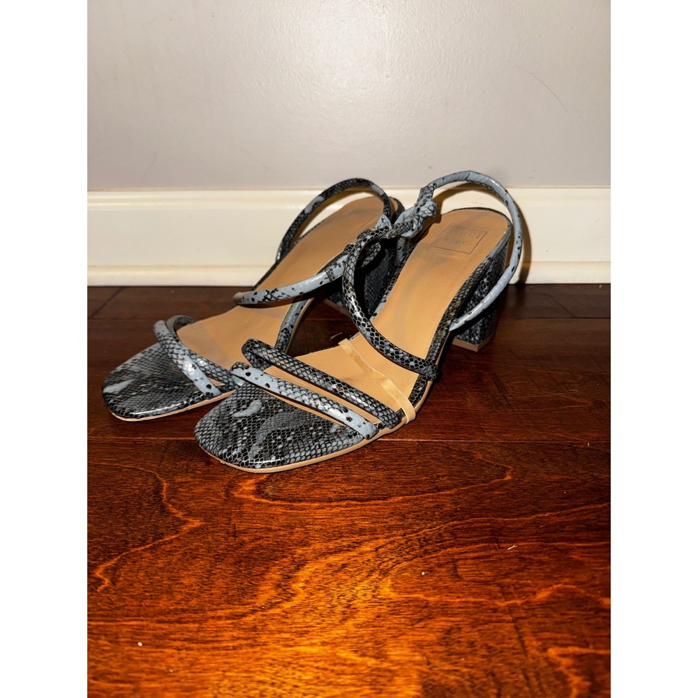 KAARI BLUE Laurel Snakeskin Print Strappy Block Heel Sandals Grey Black Size 10M